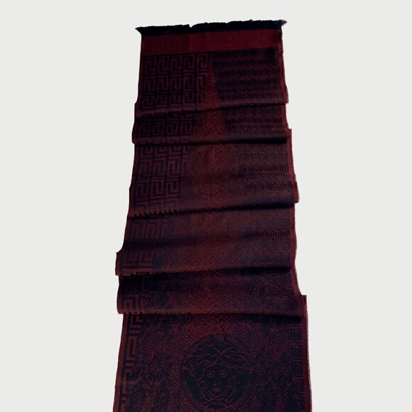 Versace Medusa Wool Scarf - Picture 4 of 9